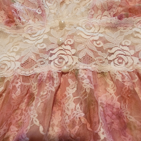 Floral lace top - Picture 9 of 10